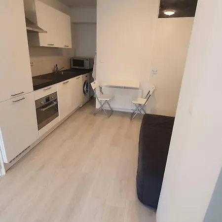 Smallstay On The The Hague